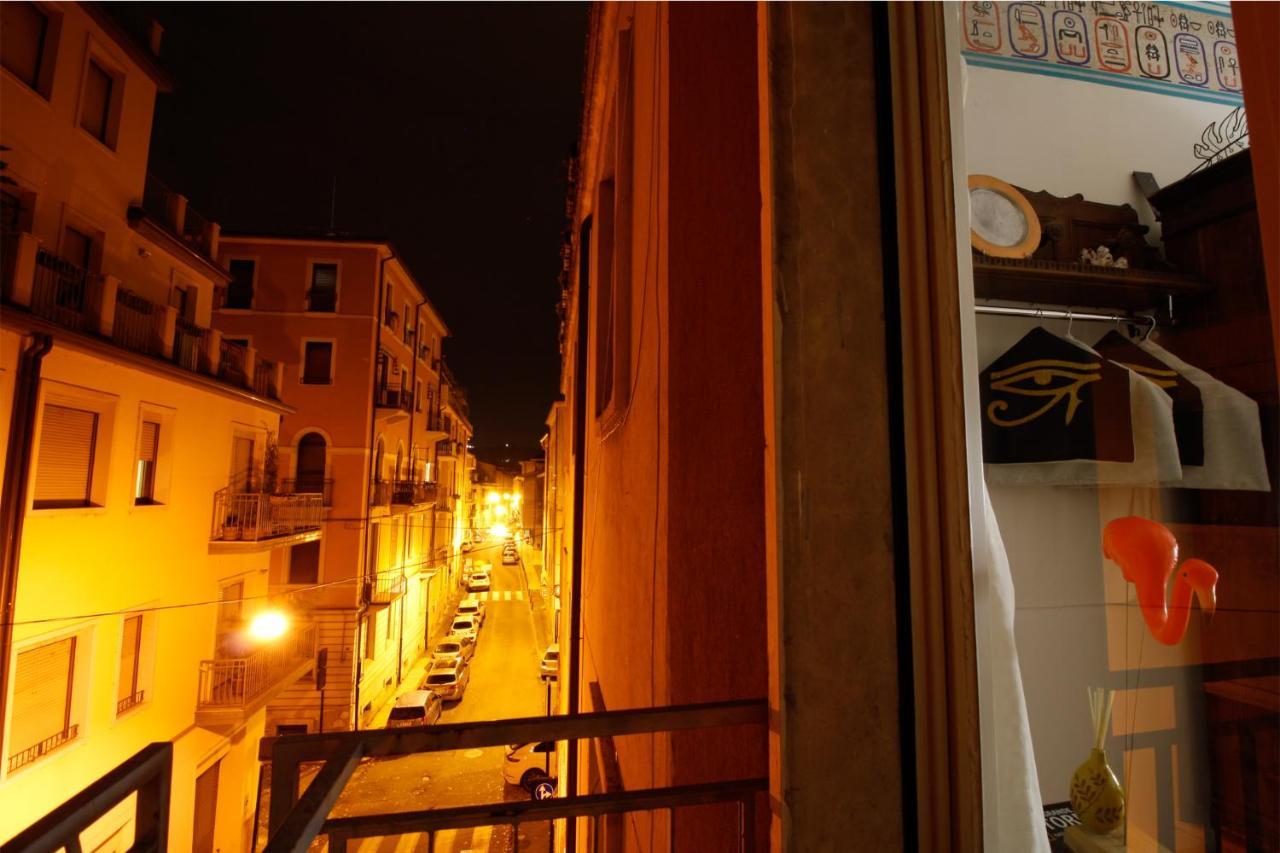 Casa Vittoria Bridge Bed & Breakfast Verona Eksteriør bilde